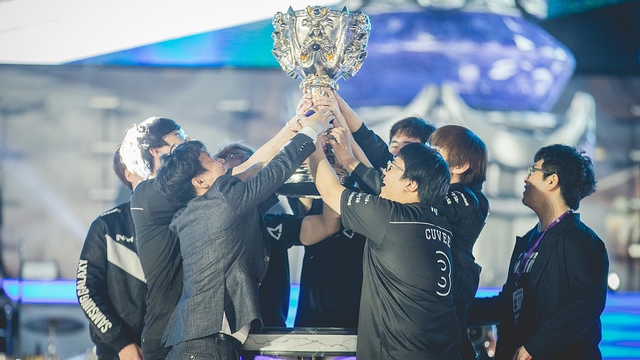 S15賽季戰(zhàn)隊(duì)首發(fā)陣容：EDG、RNG、TES等隊(duì)陣容一覽